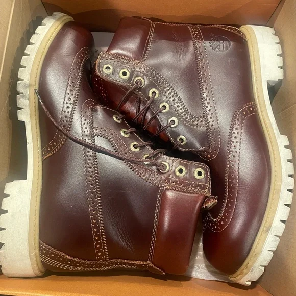 Timberland Premium Limited Release - Picture 1 of 15